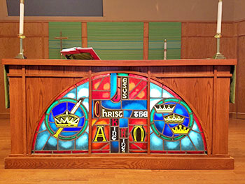 altar - First Lutheran Church